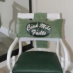 Coaches Corner - Modern - Sleeps 3 - Flexible Beds - Parking - Near Town Apartment *