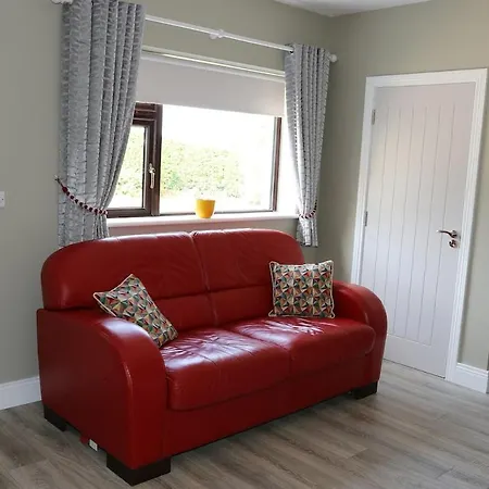 Lägenhet Coaches Corner - Accessible Guest - 5 Minutes Drive From Town - Singles Or Super-king & Double Sofa Bed *