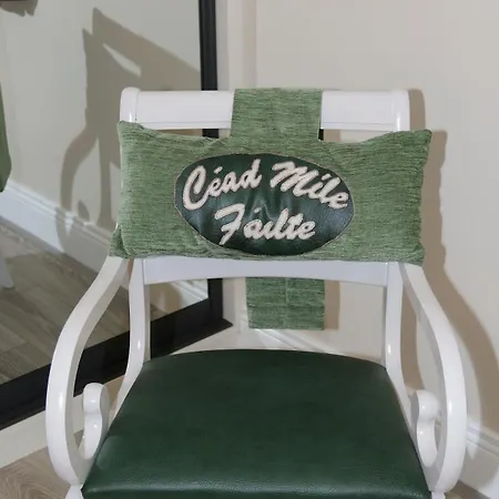 Coaches Corner - Accessible Guest Suite - 5 Minutes Drive From Town - Singles Or Super-King & Double Sofa Bed Lejlighed *