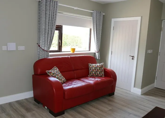 Lägenhet Coaches Corner - Accessible Guest - 5 Minutes Drive From Town - Singles Or Super-king & Double Sofa Bed *